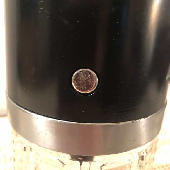 Rare cordless mix and serve drink dispenser - Picture 6 of 16